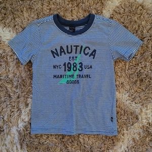 EUC Nautica T-shirt Size 6  Cotton/poly blend with logo  B27